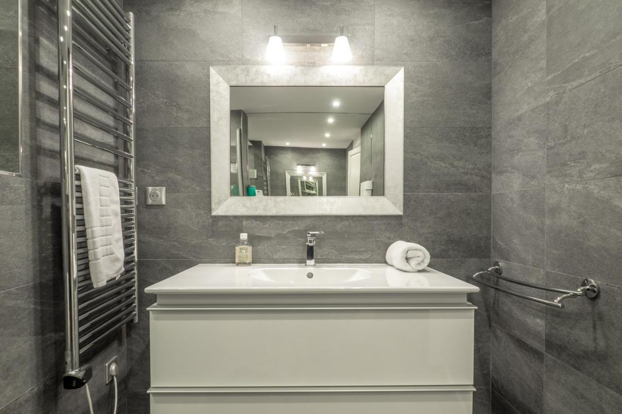 Charmant Appartement Spacieux Pour 6P Vue Mer Vieil Antibes Ngoại thất bức ảnh